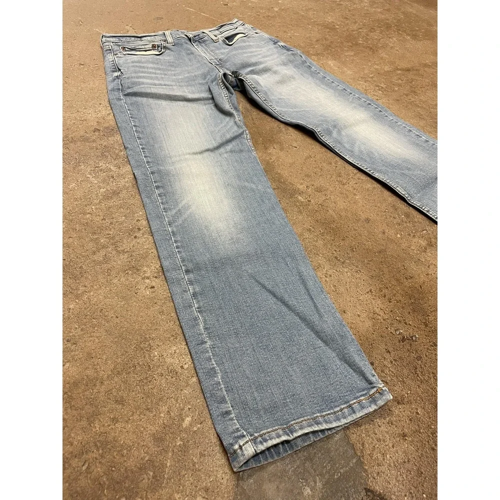Levis brand levi